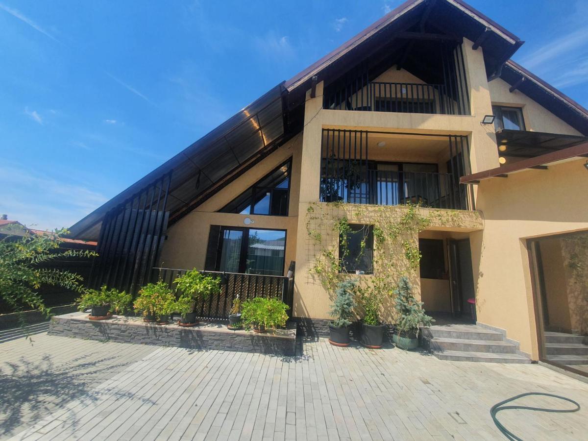 Pensiunea Relax Куртя-де-Арджеш Экстерьер фото